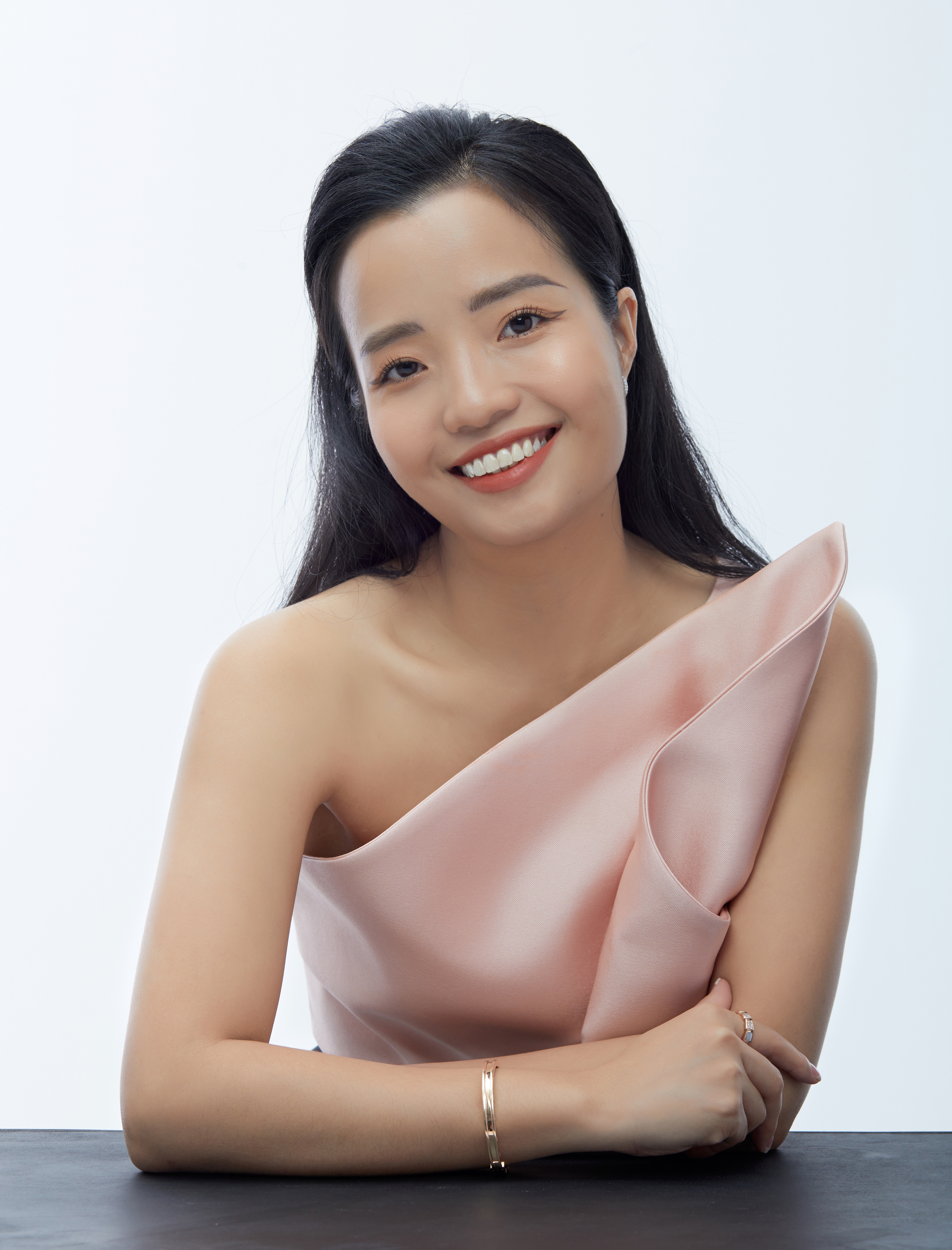 img-0406 Câu chuyện trọng dụng "người ngoài" tại doanh nghiệp gia đình - Ảnh 1