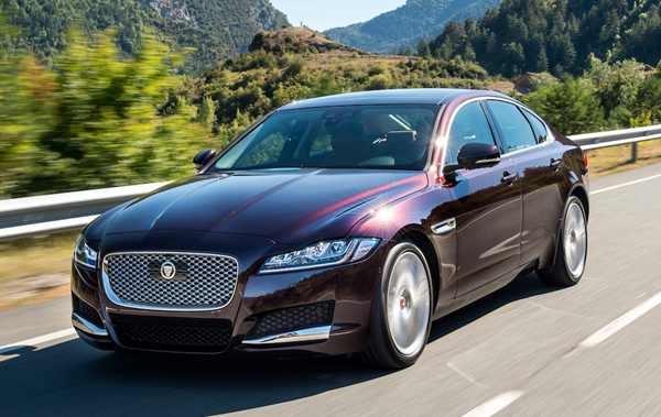 Jaguar XF R Sport - mẫu sedan thể thao thực thụ