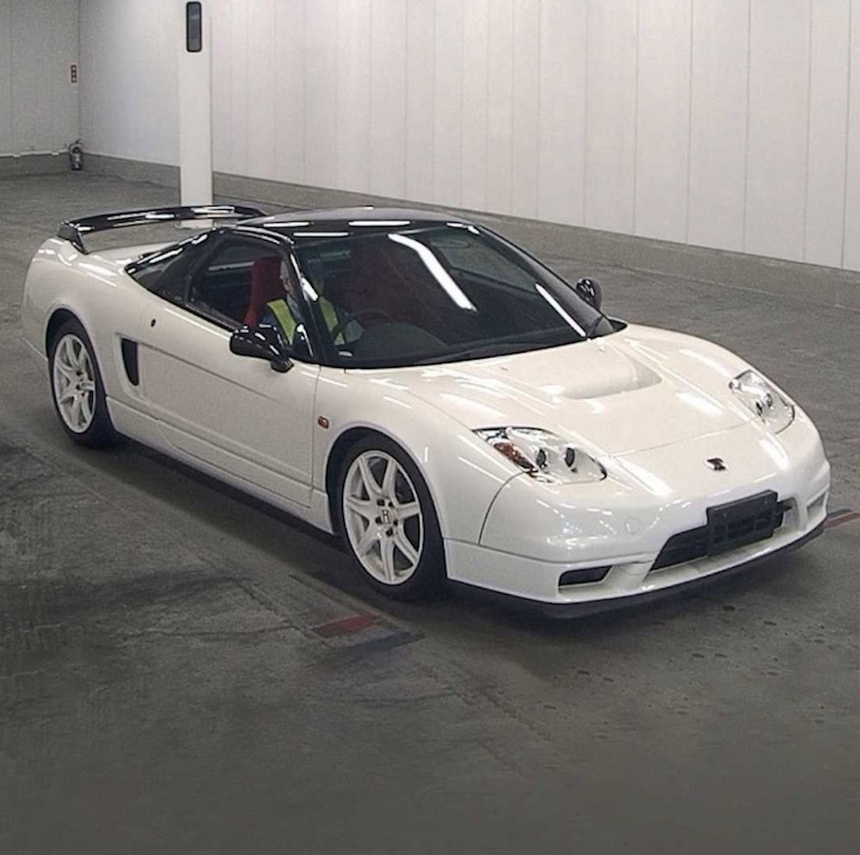 xe-Honda-NSX-R-doi-2002-duoc-rao-ban-gia-tu-408.000USD-05