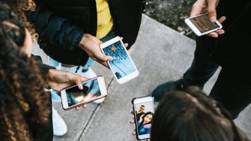 covid-19-thoi-quen-tieu-dung-thay-doi-dac-biet-o-the-he-millennials-va-gen-z-tieu-dung-2 COVID-19: thói quen tiêu dùng thay đổi, đặc biệt ở thế hệ Millennials và Gen Z