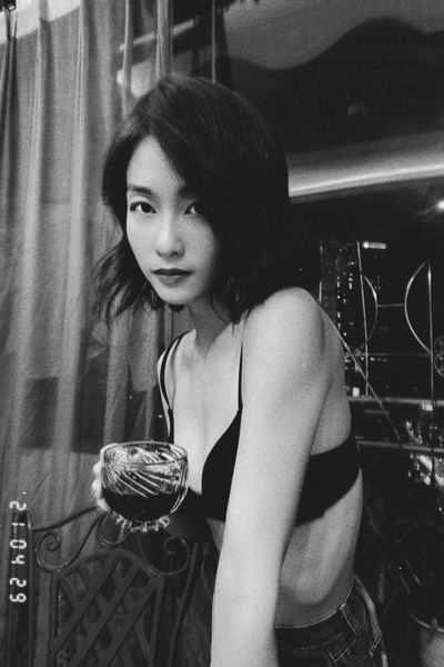 Nhan sắc nữ chính từng là hotgirl boxing của '11 tháng 5 ngày'
