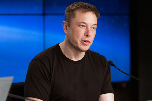 Elon Musk xác nhận lùi sản xuất bán tải điện Cybertruck đến cuối năm 2022