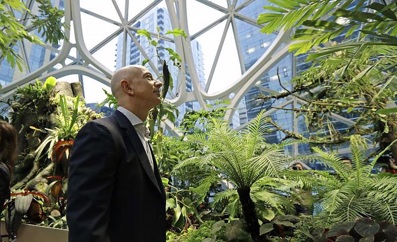 Tỷ phú Jefff Bezos - Ảnh: Getty Images