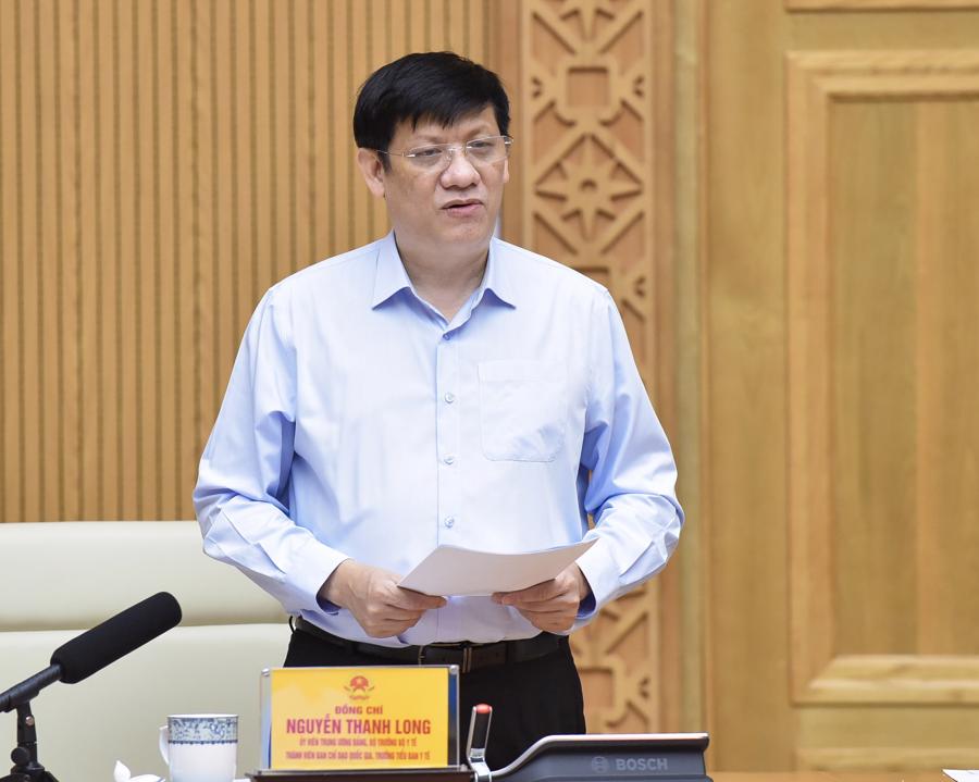 dsc-2227 Bộ trưởng Y tế Nguyễn Thanh Long báo cáo tại cuộc họp - Ảnh: VGP