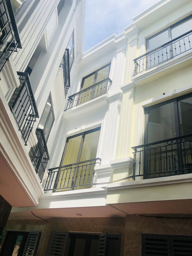 Đầu tư BĐS giải quyết bức xúc của xã hội để kiếm tiền, từ 130 triệu sau 6 năm nhà đầu tư này đã bỏ túi 60 tỷ đồng - Ảnh 2. Đầu tư BĐS giải quyết bức xúc của xã hội để kiếm tiền, từ 130 triệu sau 6 năm nhà đầu tư này đã bỏ túi 60 tỷ đồng - Ảnh 2.
