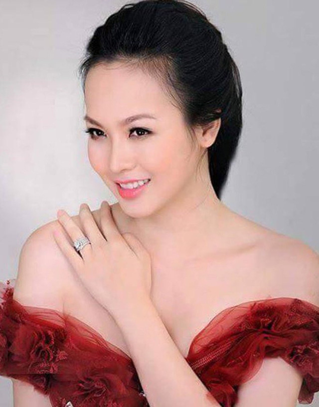 Á hậu đẹp bậc nhất lịch sử Hoa hậu Việt Nam: Sinh viên trường nổi tiếng nhưng từng bị đồn bỏ học, phải lên tiếng làm sáng tỏ mọi việc - Ảnh 2. Á hậu đẹp bậc nhất lịch sử Hoa hậu Việt Nam: Sinh viên trường nổi tiếng nhưng từng bị đồn bỏ học, phải lên tiếng làm sáng tỏ mọi việc - Ảnh 2.