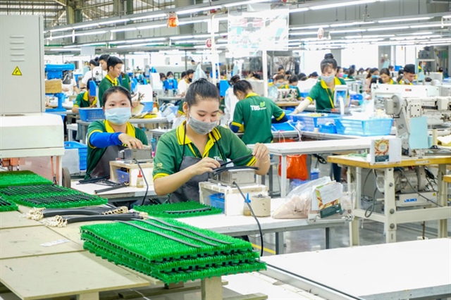 UOB: Kinh tế quý 1/2022 ổn định, tăng trưởng GDP cả năm dự báo đạt 6,5%